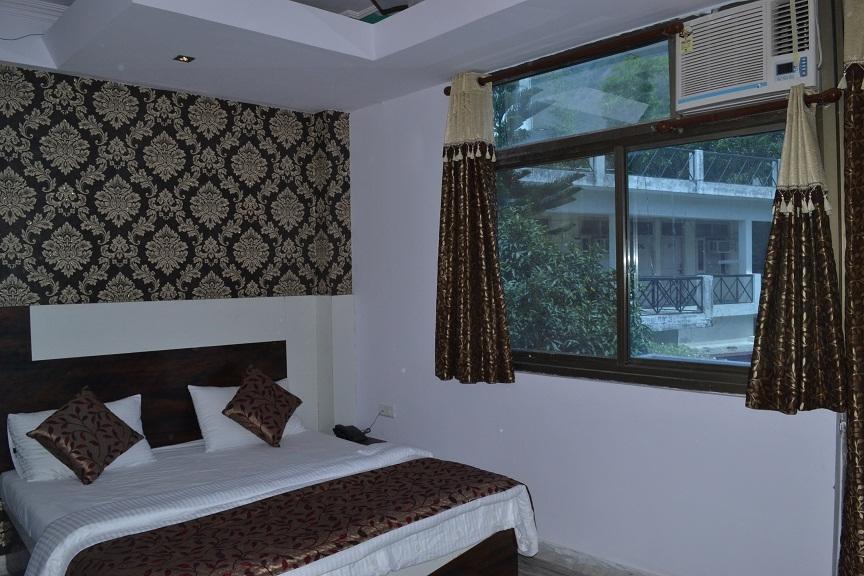 Akash Continental Hotell Rishīkesh Rom bilde